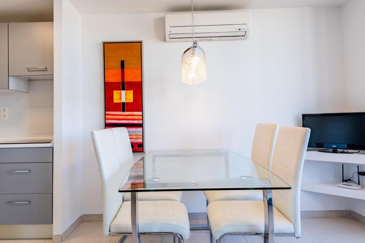 Skylights Apartment Alicante